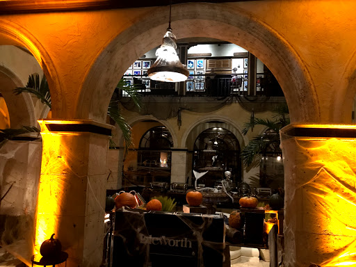 Country Club «Isleworth Golf & Country Club», reviews and photos, 6100 Payne Stewart Dr, Windermere, FL 34786, USA