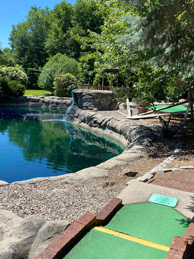 Miniature Golf Course «Olde Sawmill Grill and Miniature Golf Course», reviews and photos, 345 Oxford Rd, Oxford, CT 06478, USA