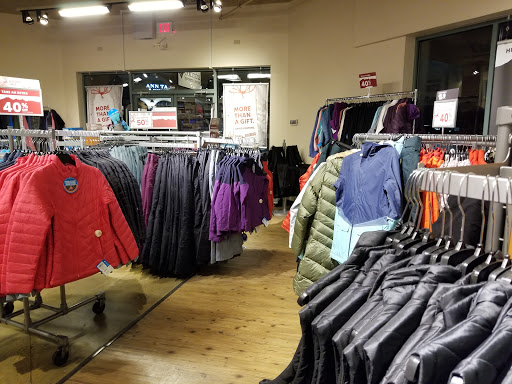 Sportswear Store «Columbia Sportswear Outlet Store at Prime Outlets Grove City», reviews and photos, 1911 Leesburg Grove City Rd #445, Grove City, PA 16127, USA