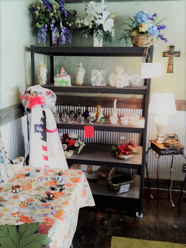 Florist «Every Loving Bloom Florist», reviews and photos, 110 Fairview Ln, Clarksville, TN 37040, USA