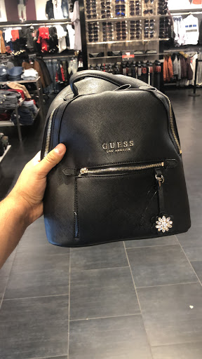 Clothing Store «GUESS Factory», reviews and photos, 12801 W Sunrise Blvd #631, Sunrise, FL 33323, USA
