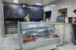 مطعم مشاوي image