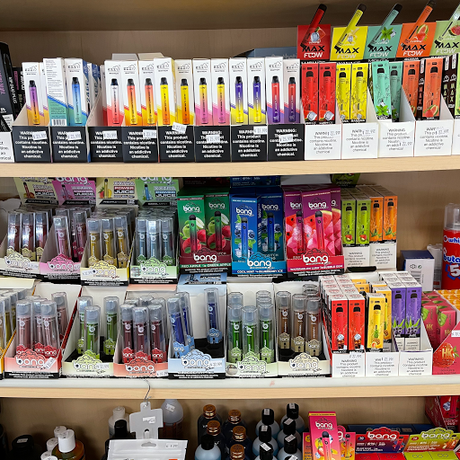 Tobacco Shop «Puff&Pass Smoke Shop», reviews and photos, 14151 Ramona Blvd #2B, Baldwin Park, CA 91706, USA