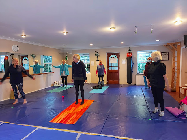 Reviews of Caroline Loves Yoga Hucknall in Nottingham - Yoga studio