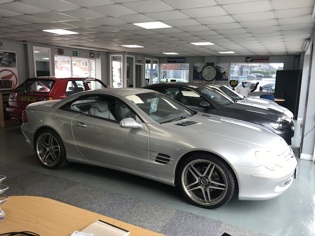 Reviews of Signature Cars Staffordshire ltd in Stoke-on-Trent - Car dealer