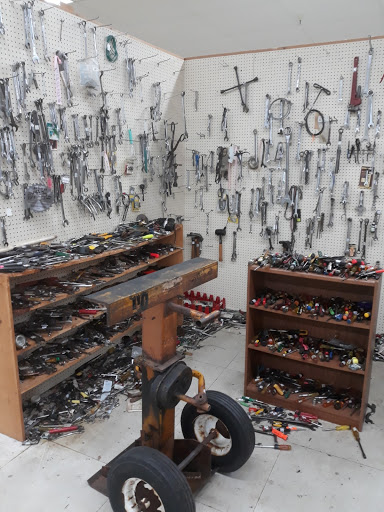 Flea Market «Vendors Mall of Corbin», reviews and photos, 1308 London Hwy, Corbin, KY 40701, USA