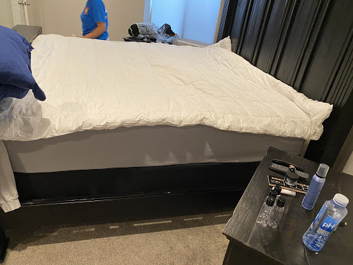 Dry Cleaner «Martinizing Dry Cleaning», reviews and photos, 13689 Colorado Blvd, Thornton, CO 80602, USA