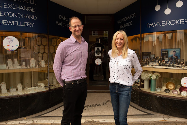 Reviews of D&M Cohen Jewellers in London - Jewelry