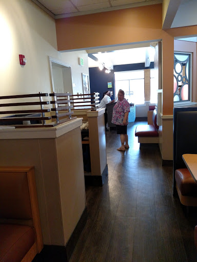 Shopping Mall «Copaco Shopping Center», reviews and photos, 335 Cottage Grove Rd, Bloomfield, CT 06002, USA