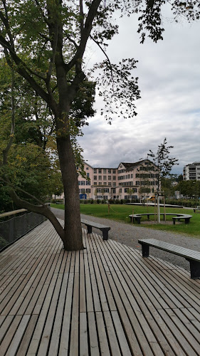 Rezensionen über Park am Wasser in Zürich - Kulturzentrum
