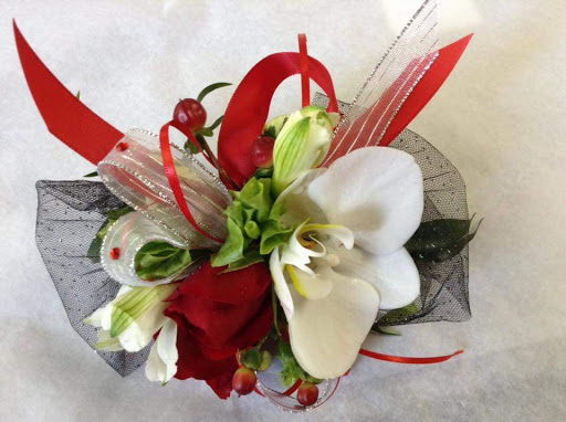 Consignment Shop «Old Bank Flowers Art and Marketplace», reviews and photos, 66 Main St, East Hampton, CT 06424, USA