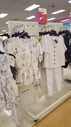 Department Store «Marshalls», reviews and photos, 2100 Dixwell Ave, Hamden, CT 06514, USA