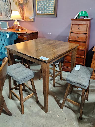 Consignment Shop «Home Consignment Center - Campbell», reviews and photos, 930 W Hamilton Ave #190, Campbell, CA 95008, USA