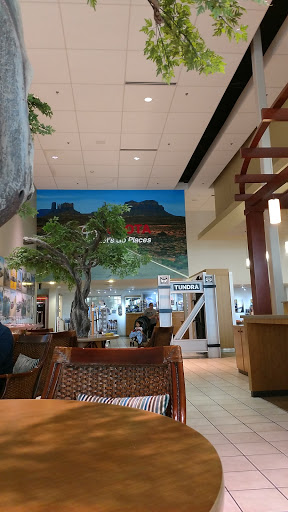 Toyota Dealer «Avondale Toyota», reviews and photos, 10005 Papago Fwy, Avondale, AZ 85323, USA