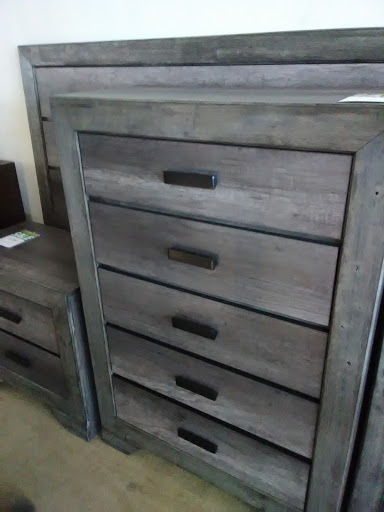 Furniture Store «Griffiths Fine Furniture and Appliances», reviews and photos, 56 N Broadway, Geneva, OH 44041, USA