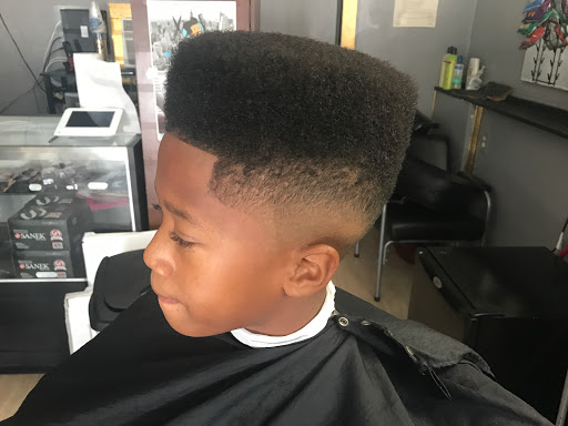 Barber Shop «Pro-Kutz Barbershop LLC.», reviews and photos, 7220 Edgewater Dr, Lockhart, FL 32810, USA