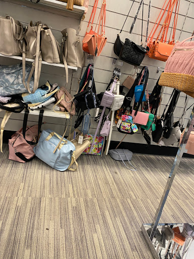 Department Store «Nordstrom Rack Perimeter Expo», reviews and photos, 1201 Hammond Dr NE, Dunwoody, GA 30346, USA