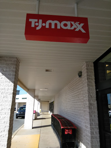 Department Store «T.J. Maxx», reviews and photos, 832 Plaza Blvd, Lancaster, PA 17601, USA