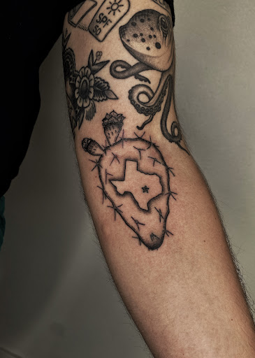 Explore httyd tattoo ideas, creative tattoo ideas in Ojai, available at Hanman Ink