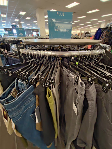 Department Store «Nordstrom Rack at Colonies Crossroads», reviews and photos, 1301 E 19th St, Upland, CA 91784, USA