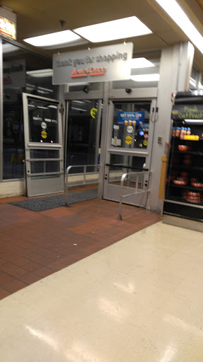 Grocery Store «Jewel-Osco», reviews and photos, 7201 W 24th St, North Riverside, IL 60546, USA