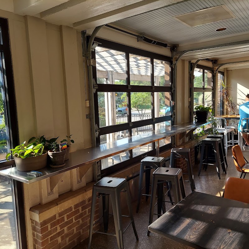 The Roasterie Brookside Café