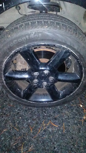 Used Tire Shop «Used Tire Warehouse, Inc.», reviews and photos, 4 Thatcher Ln, Wareham, MA 02571, USA