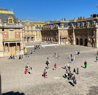 Cour Royale du Restaurant français Ore - Ducasse au château de Versailles - n°8