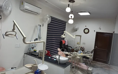 Asya Dental & Aesthetic Clinic image