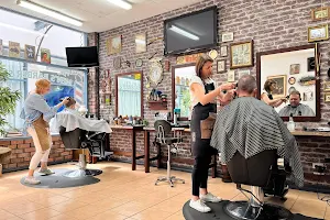 Manji Men's Barber Shop image