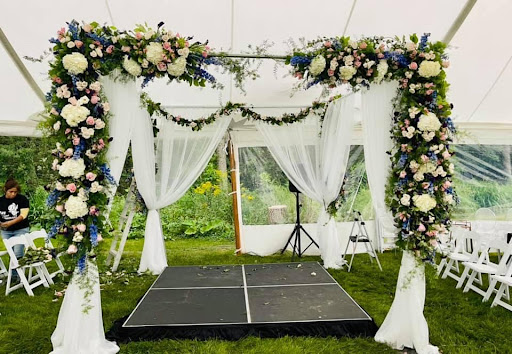 Florist «The Rose Cottage», reviews and photos, 3010 Atwood Ave, Madison, WI 53704, USA