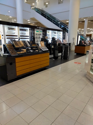Cosmetics Store «M·A·C Cosmetics», reviews and photos, 5 Woodfield Mall, Schaumburg, IL 60173, USA