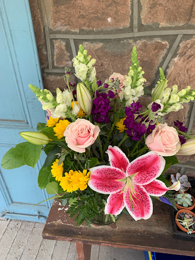 Florist «Newtown Floral Company», reviews and photos, 18 Richboro Newtown Rd, Newtown, PA 18940, USA
