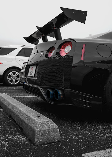 Auto Body Shop «Ultimate Paint Shop», reviews and photos, 28865 Nagel Ct, Lake Bluff, IL 60044, USA