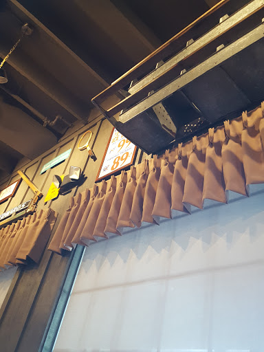 American Restaurant «Cracker Barrel Old Country Store», reviews and photos, 2003 Eatonton Rd, Madison, GA 30650, USA