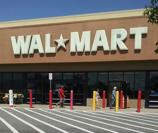 Discount Store «Walmart», reviews and photos, 950 Edwards Ferry Rd NE, Leesburg, VA 20176, USA