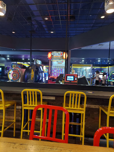 Restaurant «Main Event Entertainment», reviews and photos, 2070 S Stemmons Fwy, Lewisville, TX 75067, USA