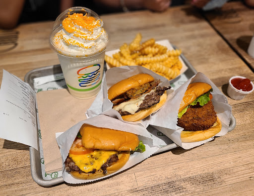 Shake Shack Topanga
