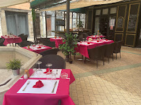 Atmosphère du Restaurant de spécialités provençales Les 1000 Colonnes à Draguignan - n°18