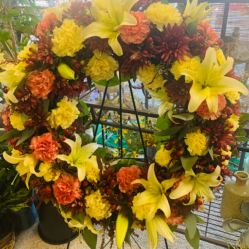 Florist «Four Seasons Flowers & Gifts», reviews and photos, 6630 W Cactus Rd b104, Glendale, AZ 85304, USA