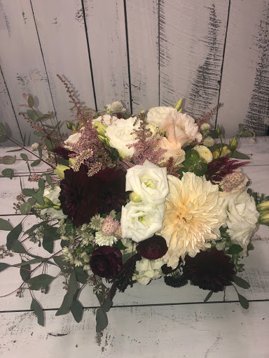 Florist «Fleur De Lis», reviews and photos, 460 Ocean St, South Portland, ME 04106, USA