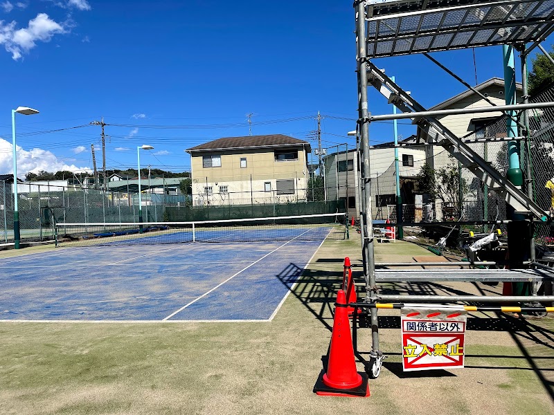 下川井テニスクラブ
