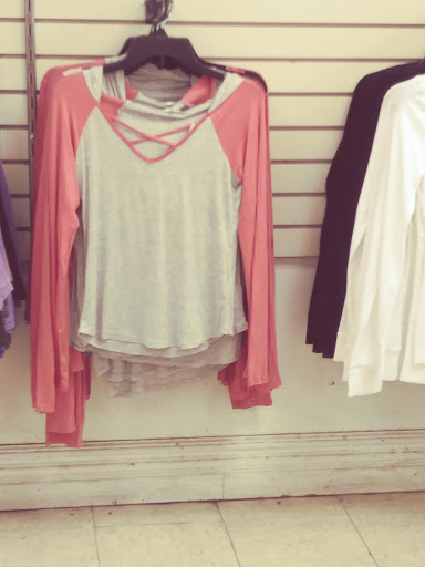 Discount Store «Fallas Paredes Discount Stores», reviews and photos, 308 E University Dr, Mesa, AZ 85201, USA