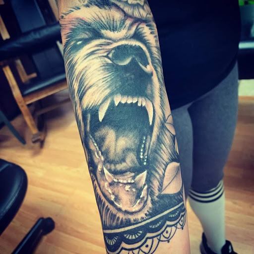 Explore easy to draw tattoo ideas, creative tattoo ideas in Bullhead City, available at Belton Tattoo