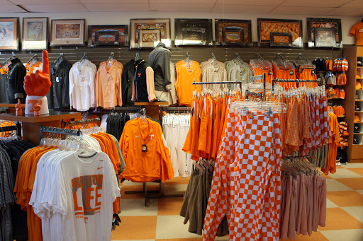 Sportswear Store «HoundDogs of Knoxville», reviews and photos, 9250 Kingston Pike, Knoxville, TN 37922, USA