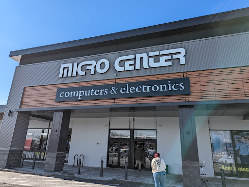Computer Store «Micro Center», reviews and photos, 1957 E Joppa Rd, Parkville, MD 21234, USA