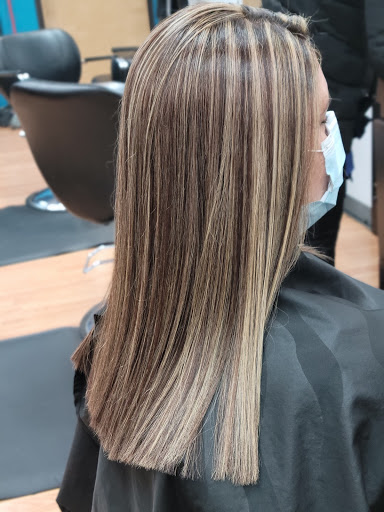 Beauty Salon «Mambo Beauty Salon», reviews and photos, 9660 E Alameda Ave #108, Denver, CO 80247, USA