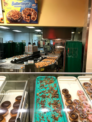 Bakery «Krispy Kreme Doughnuts», reviews and photos, 201 N Veterans Pkwy, Bloomington, IL 61704, USA