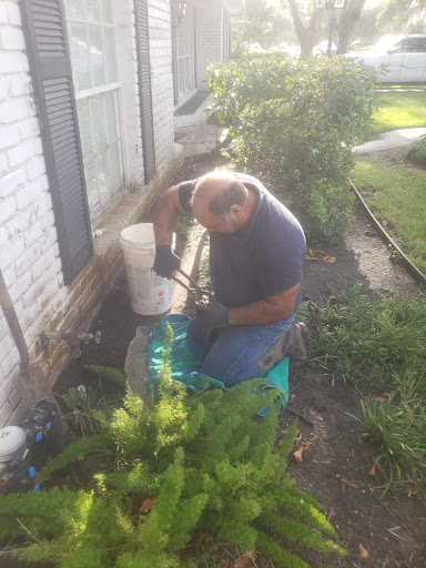 Plumbing Supply Store «Flowmaster Plumbing», reviews and photos, 2410 Jamestown Mal, Houston, TX 77057, USA