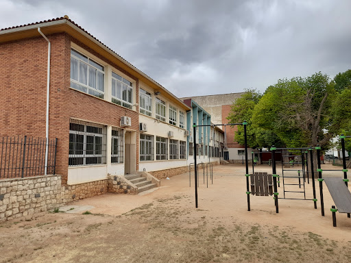 Escuela Oficial de Idiomas de Loja en Loja